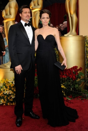 Brad Pitt and Angelina Jolie - One very hot looking couple